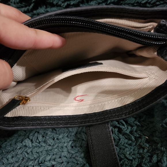 Margot New York Black Leather Crossbody Bag - Picture 7 of 15